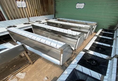 Tủ bếp inox, bếp ăn công nghiệp, bàn ghế inox, hút mùi nhà bếp, ống khói inox tại Phú Quốc, Hà Tiên, Rạch Giá, Rạch Sỏi, Châu Thành, Kiên Giang, Cần Thơ, An Giang, Hậu Giang, Bạc Liêu, Cà Mau